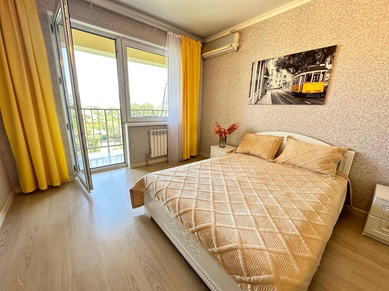 Medinahotelkz, # 63, Вид На Горы, 15 Мин Пешком До Арбата, Halal Almaty Exterior foto